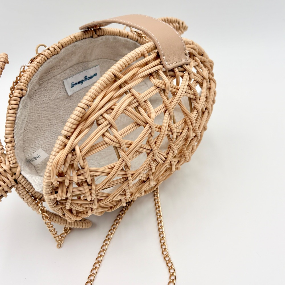 Tommy Bahama Woven Rattan Sea Turtle Crossbody Bag Natural Beige Gold Chain NEW - Picture 6 of 9